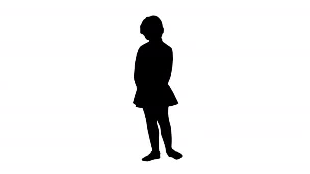 Silhouette mignonne préscolaire fille debout être timide regarder autour et penser . — Video