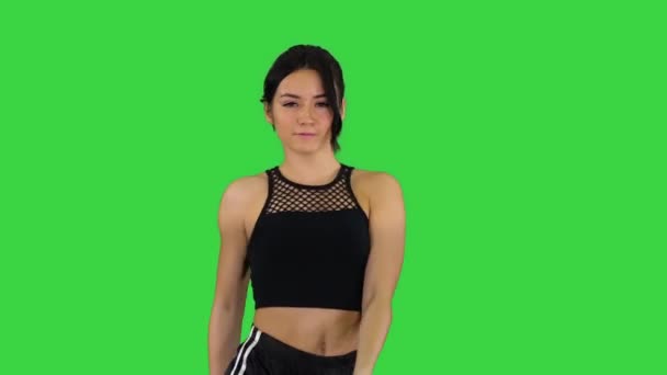 Sexy tanec mladá sportovní žena na zelené obrazovce, Chroma Key.
