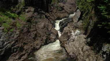 Canyon Sainte-Anne Şelalesi, Quebec Kanada