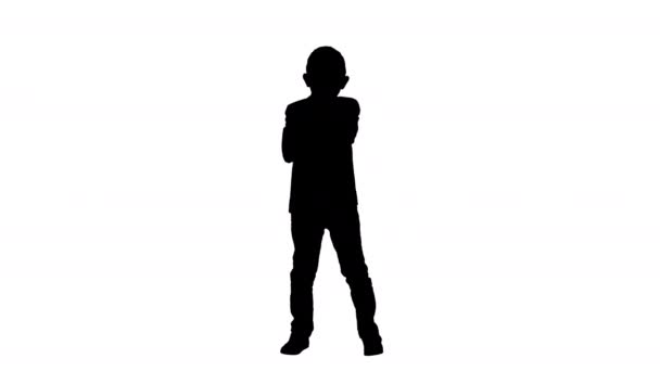 Silhouette liten pojke Kid Crossing händer i en formell kostym. — Stockvideo