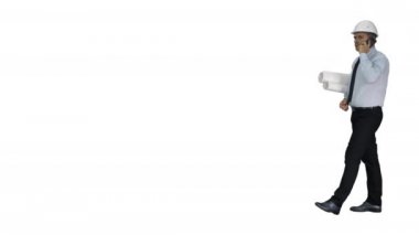 Beyaz arka planda evrak işleriyle telefonda konuşan bir mühendis..