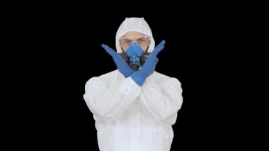 Epidemiyoloji uzmanı dur işareti gösteriyor ve elleriyle çaprazlama gösteriyor, Alfa Kanalı.