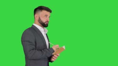 İşadamı Yeşil Ekran, Kroma Anahtarı üzerine fikirler yazıyor..