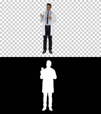 Güvenilir Doktor Gülümseyen ve Yeni El Tedavisinde Sunan, Alfa Kanalı