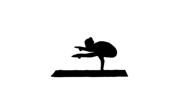 Silhouette Schöne Frau übt Handstand Yoga Asana Tittibhasana - Glühwürmchen-Pose. — Stockfoto