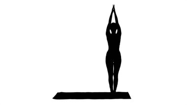 Siluet Sportif genç kadın yoga yapıyor..