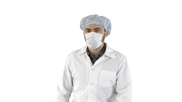 Cirugía madura en una máscara caminando Vista frontal sobre fondo blanco. — Foto de Stock