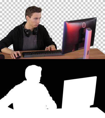 Oyuncu kişisel bilgisayarda bir video oyunu oynuyor, Alfa Kanalı w