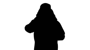 Arap şeyhi Alfa Kanalı 'nda yürüyüş için arama yapıyor.