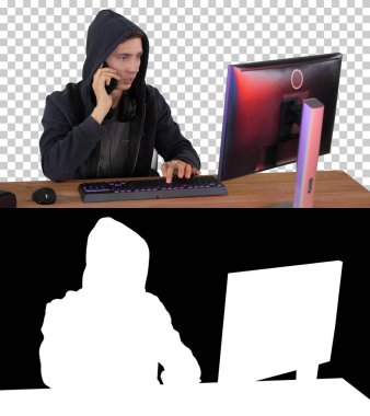 Tecrübeli bir hacker Sil 'le Alfa Kanalı' nın çağrılarına cevap verir.