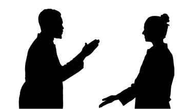 Siluet başarılı bir cerrah takımı beşlik çakıyor ve gülüyor.