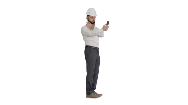 Man engineer wearing protecting safety helmet and shirt making v — Stock Photo, Image