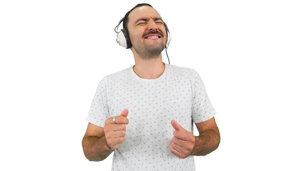 Heureux guy avec moustache écoute la musique dans Gros blanc tête — Photo