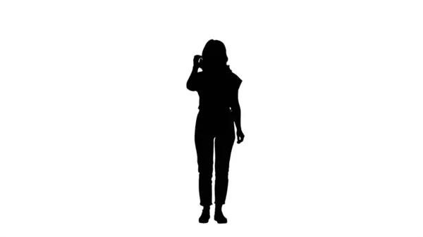 Silhouette Ξανθιά γυναίκα preening. — Φωτογραφία Αρχείου