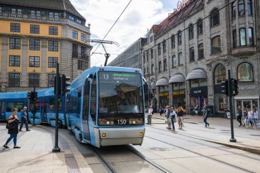 Oslo, Norveç-Temmuz 5: Oslo, Norveç'te şehir sokaklarını 5 Temmuz 2016. Şehir sokaklarını gün ışığı.