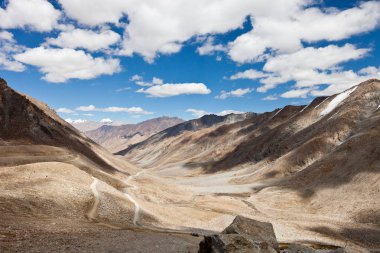 Ladakh il keşfedin. Hint Himalayalar