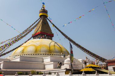-Katmandu, Nepal-Mart 28: Katmandu, Nepal Boudhanath stupa üzerinde 28 Mart 2015. bir ünlü, Kutsal Hindu Tapınağı.