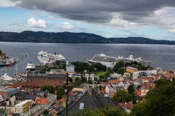 Bergen Noruega Julho Vista Bergen 2016 Bergen Noruega Vista Para — Fotografia de Stock