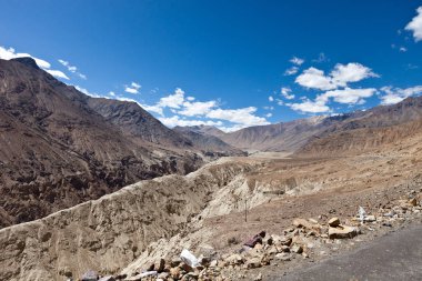 Ladakh il keşfedin. Hint Himalayalar