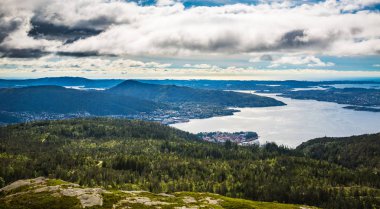 Ulriken tepesine peyzaj