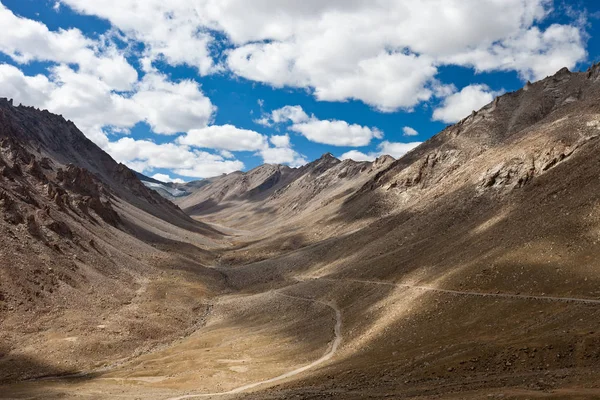 ラダック地域を探索します インドのヒマラヤ山脈 — ストック写真