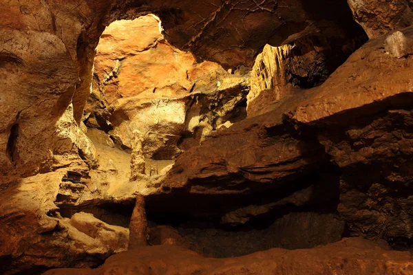 Kızıl Koba Bir Kırım Mağarada Başka Bir Kırmızı Mağara — Stok fotoğraf