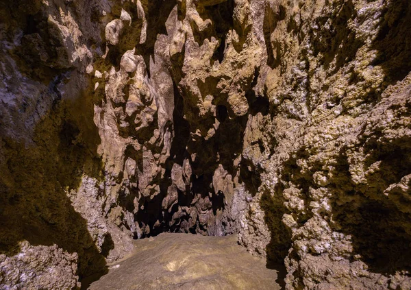 Cristal Ukrayna mağara
