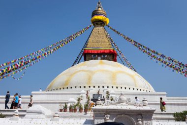 -Katmandu, Nepal-Mart 28: Katmandu, Nepal Boudhanath stupa üzerinde 28 Mart 2015. bir ünlü, Kutsal Hindu Tapınağı.