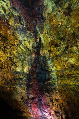 Volkan içinde - Thrihnukagigur Magma odası. İzlanda.