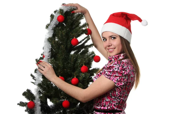 Mujer Sombrero Navidad Decorando Árbol Navidad — Foto de Stock