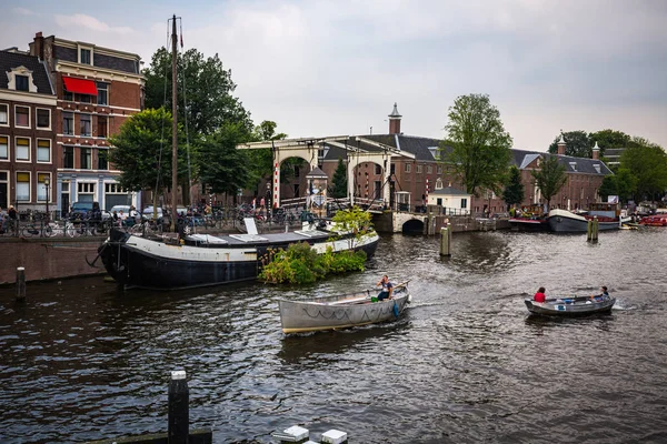 Του Άμστερνταμ Ολλανδία Ιουλίου Ζωή Της Πόλης Της Πρωτεύουσα Πόλη — Φωτογραφία Αρχείου