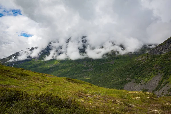 Schöne Landschaft Des Norwegischen Nationalparks Jotunheimen — Stockfoto