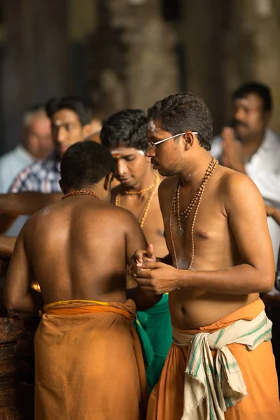 Madurai Indien Februari Bön Indiska Tempel Den Februari 2013 Madurai — Stockfoto