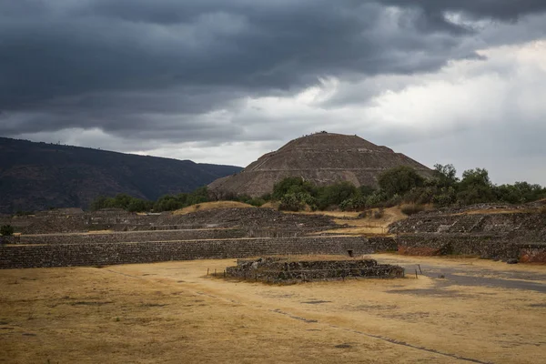 Teotihucan, Meksika eski aztek piramitleri