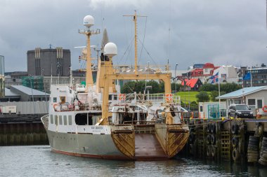 Reykjavik, İzlanda-Temmuz 25: Eski liman 25, 2013 yılında Reykjavik, İzlanda. Yaşadıkları en büyük limanda ülkenin nüfusunun.