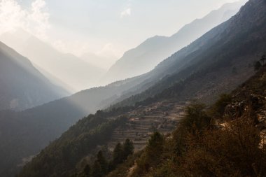 dağ izi görünümünü Trek Everest Merkez kampına