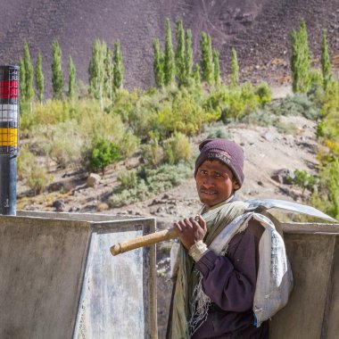 Leh, Hindistan-Eylül 6: Ladakh insanlar 6, 2011 Leh, Hindistan. Hint insanlar Leh sokakta. Ladakh il.