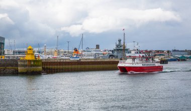 Reykjavik, İzlanda-Temmuz 25: Eski liman 25, 2013 yılında Reykjavik, İzlanda. Yaşadıkları en büyük limanda ülkenin nüfusunun.