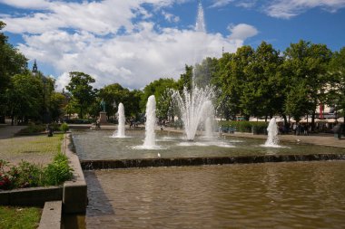 Oslo, Norveç-Temmuz 5: Oslo, Norveç'te şehir sokaklarını 5 Temmuz 2016. Şehir sokaklarını gün ışığı.