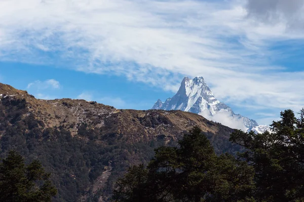 Wunderschöne Schneebedeckte Himalaya Berge Auf Dem Weg Zum Annapurna Basislager — Stockfoto