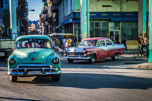 Habana Cuba Enero Coche Viejo Del Enero 2018 Habana Cuba —  Fotos de Stock