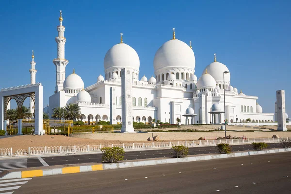 Abu Dabi Büyük Sheik Zayed Camisi — Stok fotoğraf