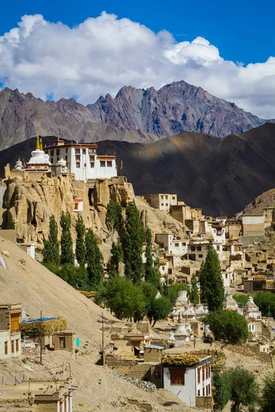 Hint Manastırı Ladakh il Lamayuru. Hint Himalayalar