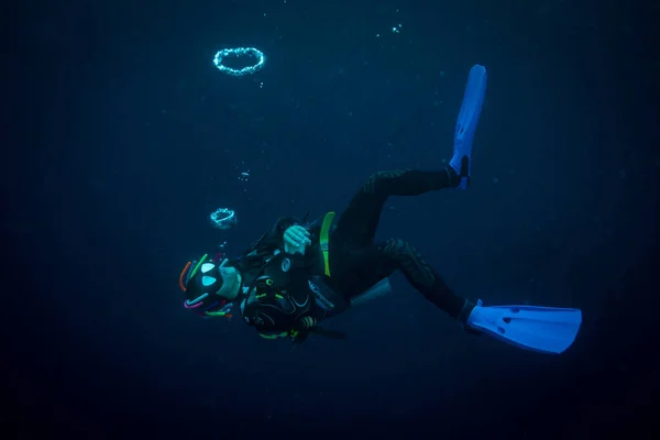 Дайвер Водой Возле Острова Тао Koh Tao — стоковое фото