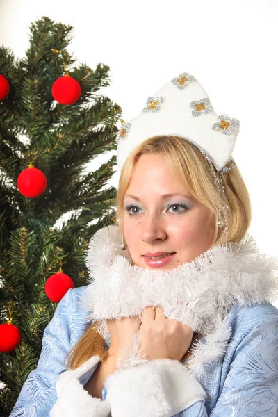 Tânără Îmbrăcată Costum Snow Maiden Izolată Fundalul Alb — Fotografie, imagine de stoc