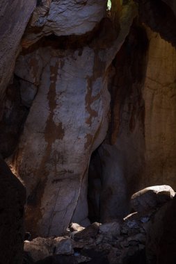 chatyr-dag plato üzerinde Kırım mağarada