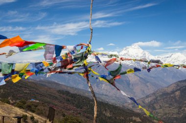 izleme Annapurna Merkez kampına Himalaya dağlarının güzel manzara