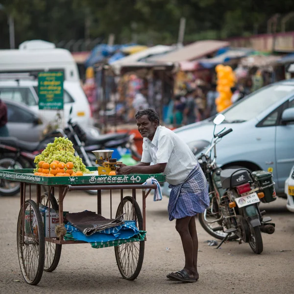 Trichy India Febrero Comerciante Calle Ciudad India Febrero 2013 Trichy — Foto de Stock