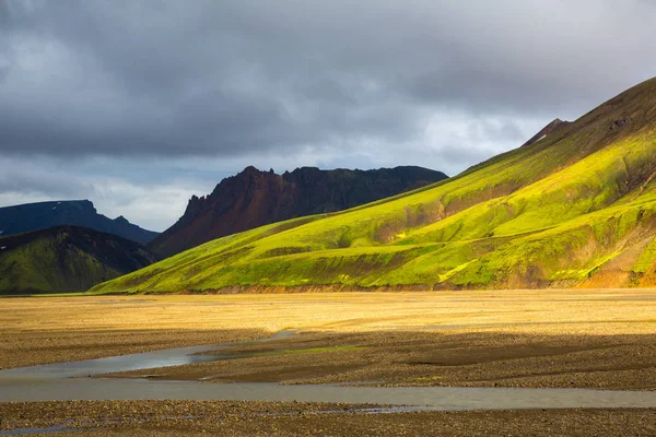 Beautiful Mountain Panorama National Park Landmannalaugavegur Islândia — Fotografia de Stock