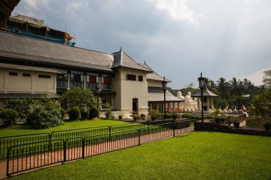Kandy bir Buda'nın diş Tapınağı